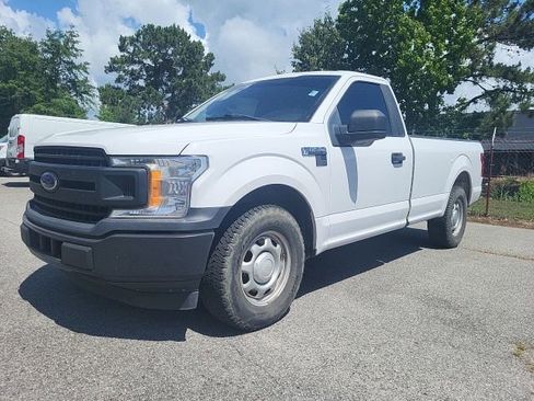Used 2018 Ford F150 XL w/ Equipment Group 101A Mid RWD image 4