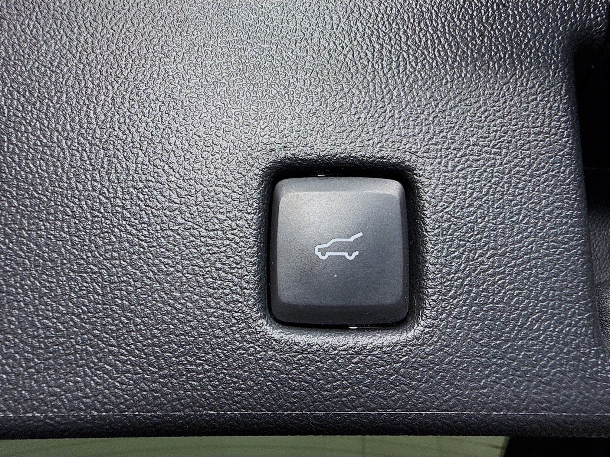 Used 2023 Ford Escape Active AWD/4WD image 43