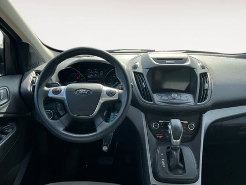 Used 2016 Ford Escape SE w/ Equipment Group 201A image 10