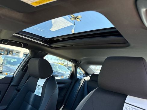 New 2025 Honda Civic Sport image 32