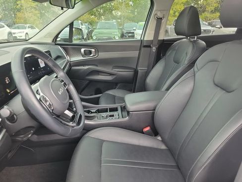 Used 2025 Kia Sorento S w/ Panoramic Sunroof Package FWD image 21