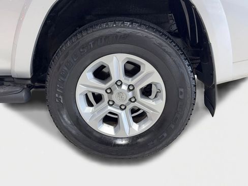 Used 2018 Toyota 4Runner SR5 Premium image 45