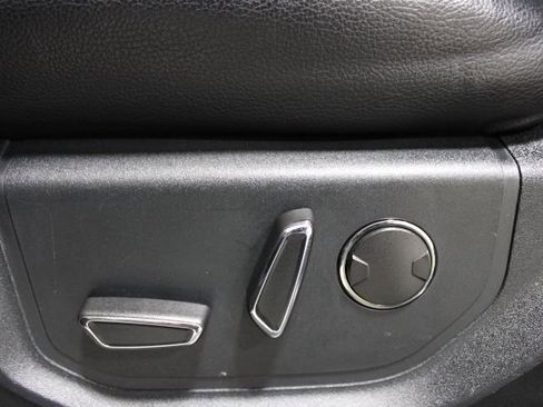 Used 2021 Ford Expedition Max Limited image 22