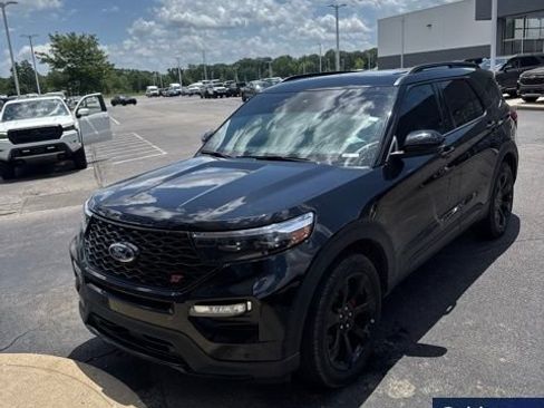 Used 2024 Ford Explorer ST w/ Equipment Group 401A AWD/4WD image 2