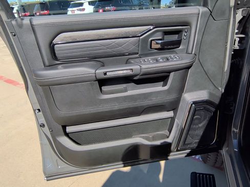New 2026 RAM 2500 Limited image 11