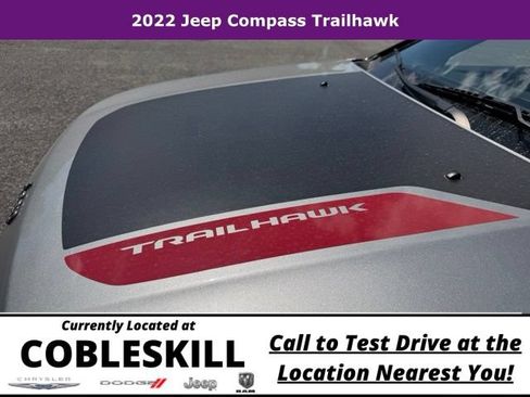 Used 2022 Jeep Compass Trailhawk w/ Trailhawk Convenience Group AWD/4WD image 11