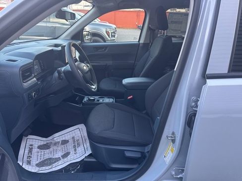 New 2025 Ford Maverick XL image 25