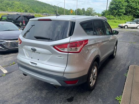 Used 2014 Ford Escape SE image 4