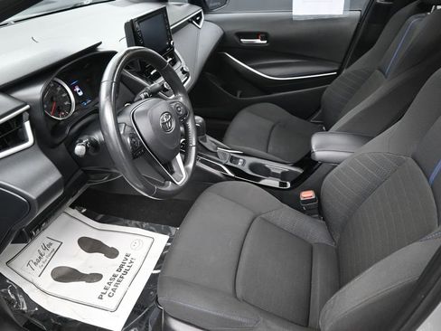 Used 2022 Toyota Corolla SE w/ SE Premium Package FWD image 23
