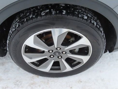 Used 2024 Ford Escape Platinum image 15