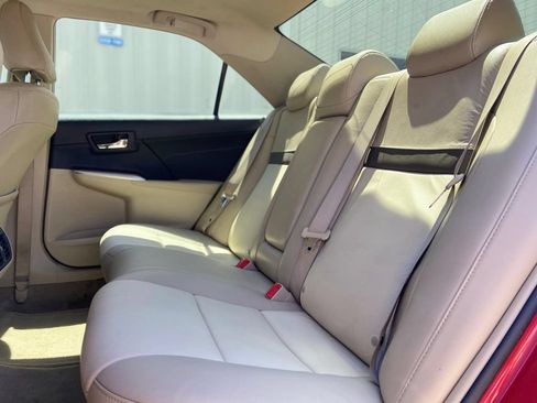 Used 2013 Toyota Camry XLE FWD image 21