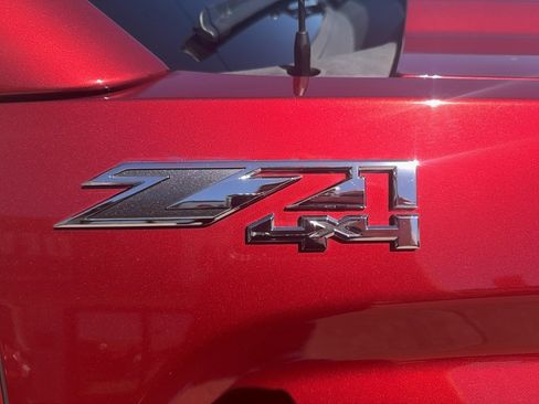 Used 2018 GMC Sierra 1500 SLT image 6