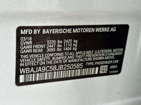 Used 2018 BMW 530e RWD image 27