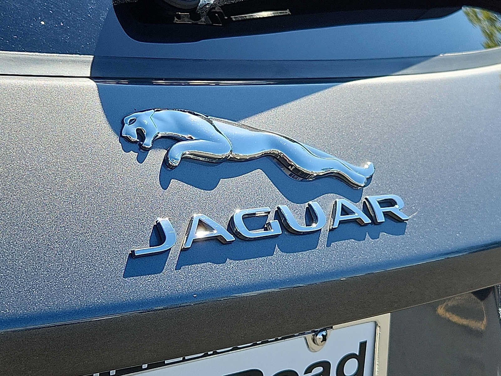 Used 2020 Jaguar E-PACE SE AWD/4WD image 29