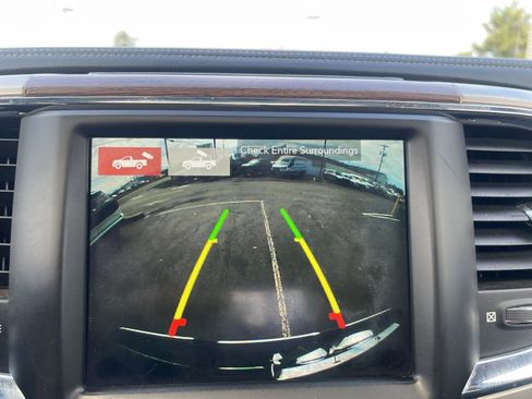 Used 2018 RAM 3500 Laramie image 20