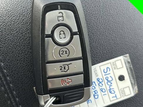 Used 2021 Ford Edge SEL w/ Convenience Package AWD/4WD image 24