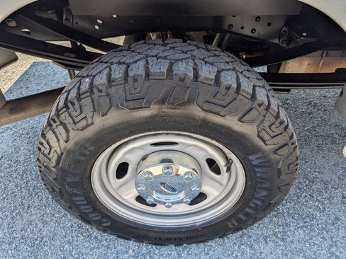 Used 2016 Ford F350 XL AWD/4WD image 6