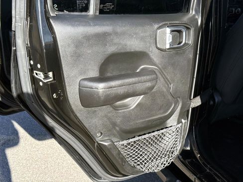 Used 2020 Jeep Gladiator Sport w/ Quick Order Package 24S image 14