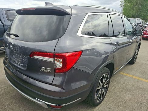Used 2019 Honda Pilot Touring image 5