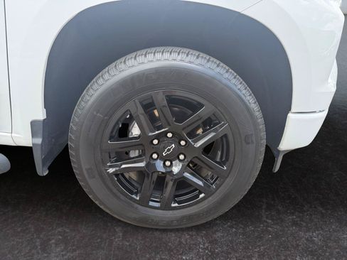Used 2023 Chevrolet Silverado 1500 RST w/ Protection Package AWD/4WD image 28
