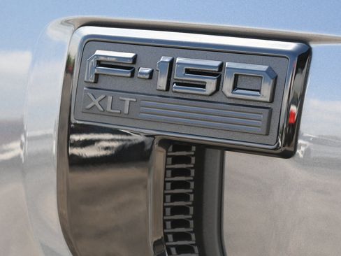 New 2026 Ford F150 XLT w/ Equipment Group 302A MID RWD image 45
