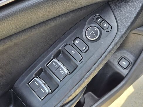 Certified 2022 Honda Accord Sport image 29