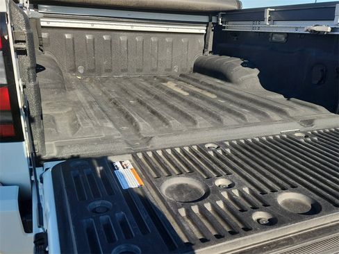 Used 2023 Nissan Frontier PRO-4X w/ Pro Convenience Package image 13