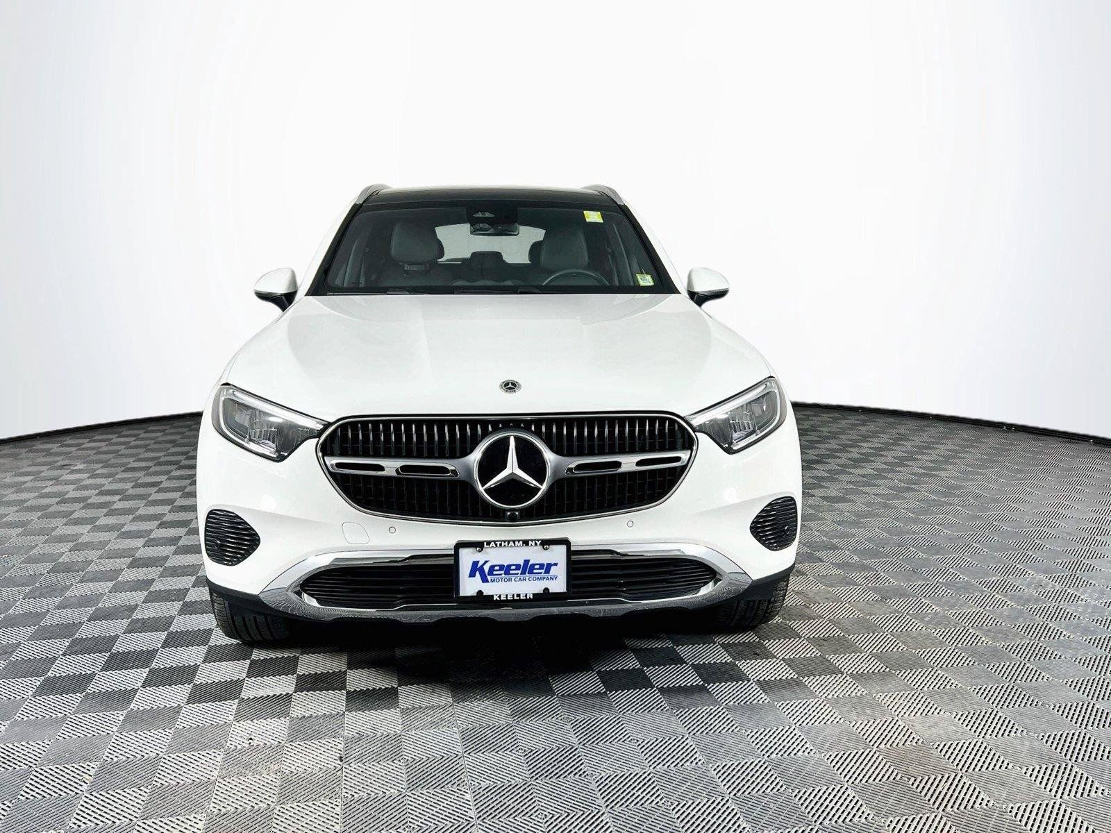 Certified 2026 Mercedes-Benz GLC 300 4MATIC image 9