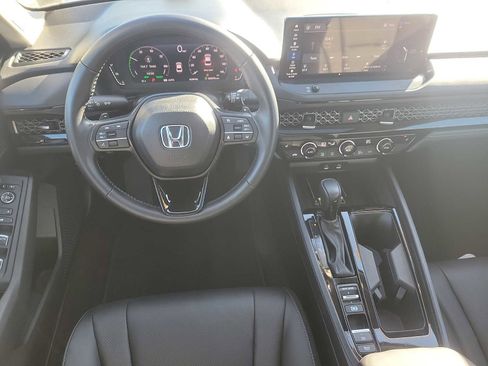 Used 2025 Honda Accord EX-L image 11