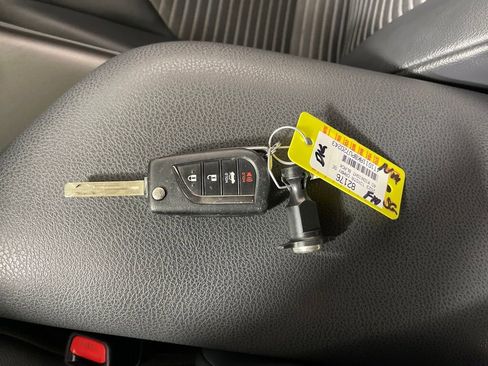 Certified 2023 Toyota Camry SE image 26