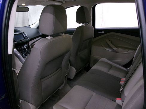 Used 2016 Ford Escape SE AWD/4WD image 16