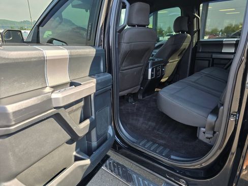 Used 2016 Ford F150 XLT w/ Equipment Group 302A Luxury AWD/4WD image 11
