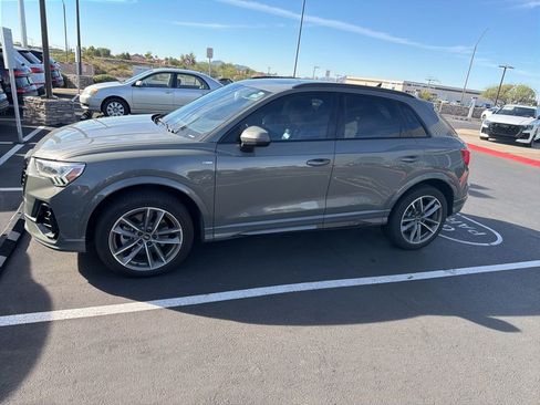 Used 2021 Audi Q3 2.0T Premium Plus image 7
