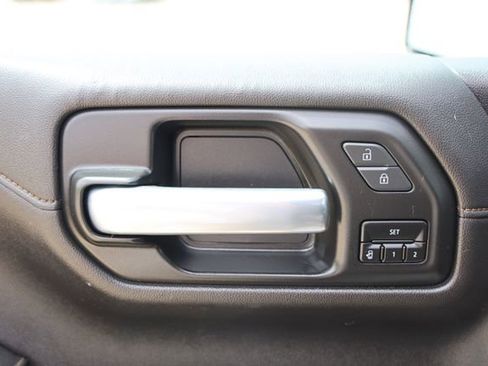 Used 2021 GMC Sierra 1500 AT4 w/ AT4 Premium Package AWD/4WD image 25