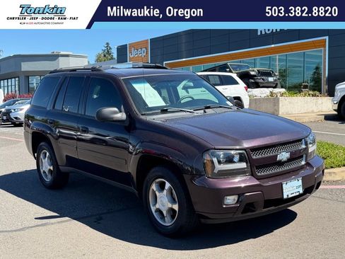 Used 2009 Chevrolet TrailBlazer LT RWD image 1