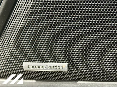 Used 2022 Subaru Outback Limited image 21