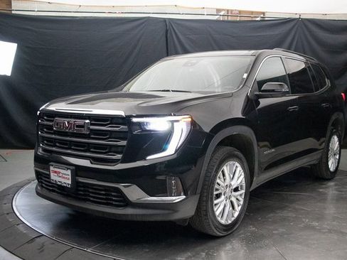 Used 2024 GMC Acadia Elevation image 6