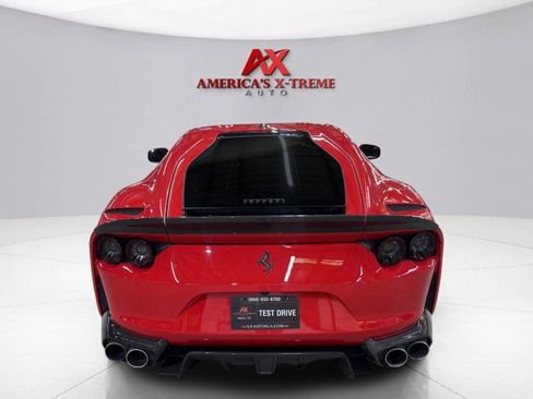 Used 2019 Ferrari 812 Superfast RWD image 7