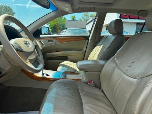 Used 2005 Toyota Avalon XLS FWD image 13