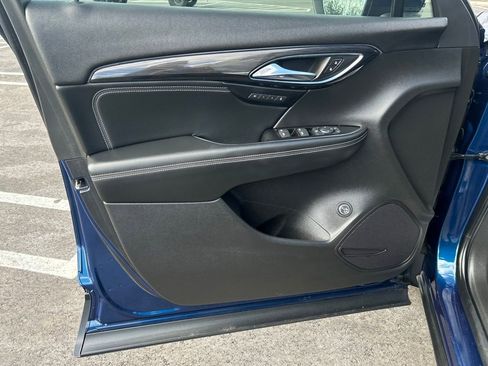 Used 2023 Buick Envision Essence AWD/4WD image 18