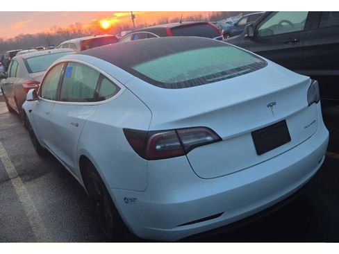 Used 2020 Tesla Model 3 Long Range image 4