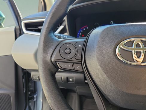 Certified 2022 Toyota Corolla LE FWD image 21