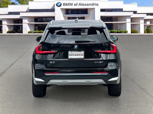 New 2026 BMW X1 xDrive28i w/ Technology Package AWD/4WD image 6