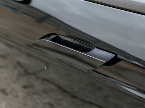 Used 2022 Tesla Model S Base image 45