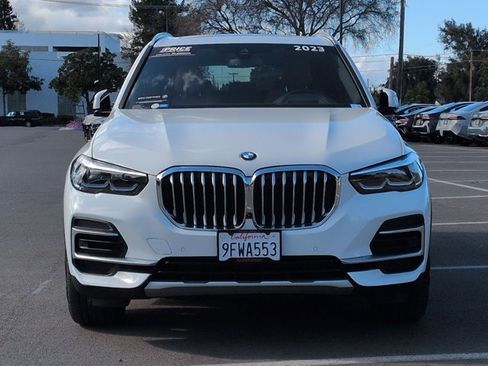 Certified 2023 BMW X5 sDrive40i w/ Climate Comfort Package image 2