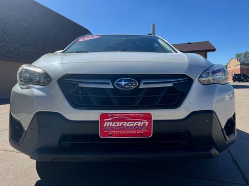 Used 2021 Subaru Crosstrek 2.0i image 2