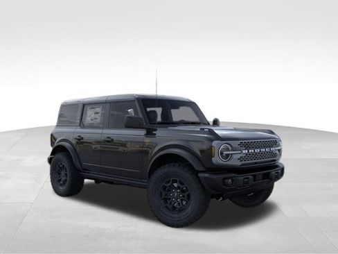 New 2026 Ford Bronco Badlands AWD/4WD image 8