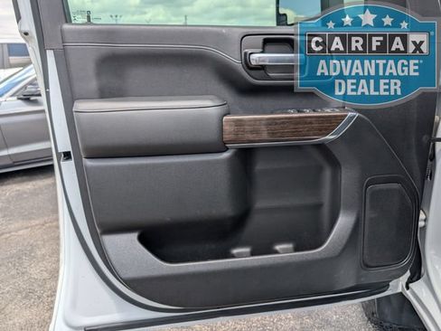 Used 2021 GMC Sierra 2500 SLE w/ X31 Off-Road Package AWD/4WD image 12