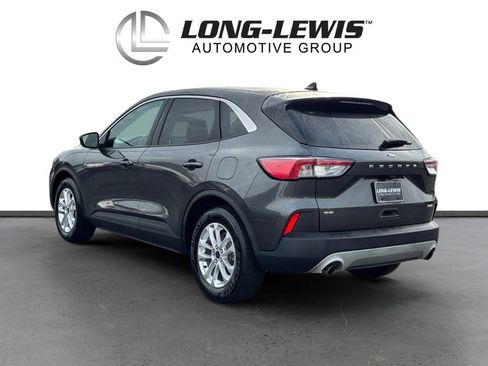 Used 2020 Ford Escape SE image 4