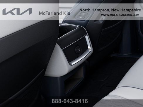 New 2026 Kia Carnival EX FWD image 26